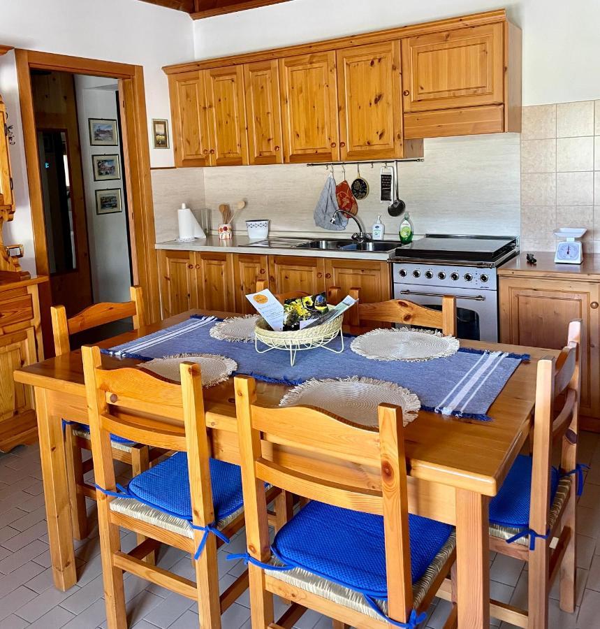 A Casa Di Amici Villa Vidor Eksteriør billede